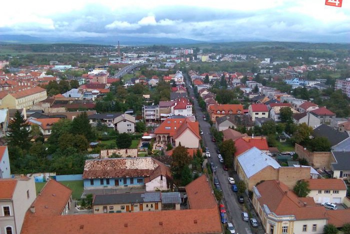 Ilustračný obrázok k článku Transparentnosť 100 najväčších slovenských miest: Lučenec sa v rebríčku prepadol