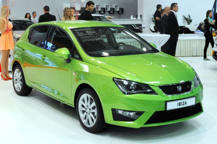 Ilustračný obrázok k článku Volkswagen zvolá do servisov 400-tisíc áut: Ide o modely Polo, Ibiza a Arona